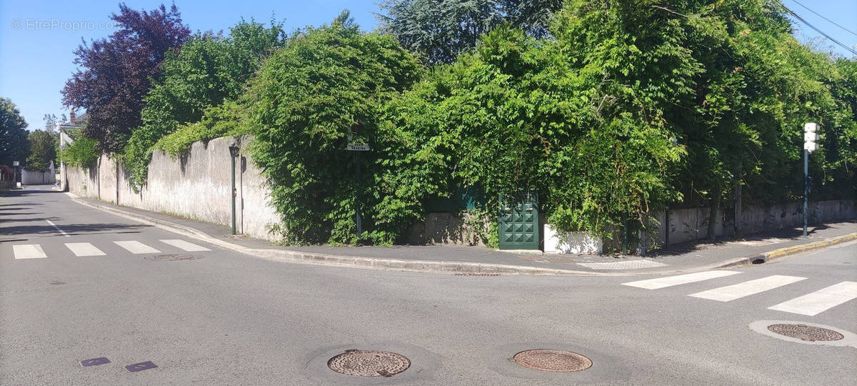 Appartement à SAINT-CYR-SUR-LOIRE