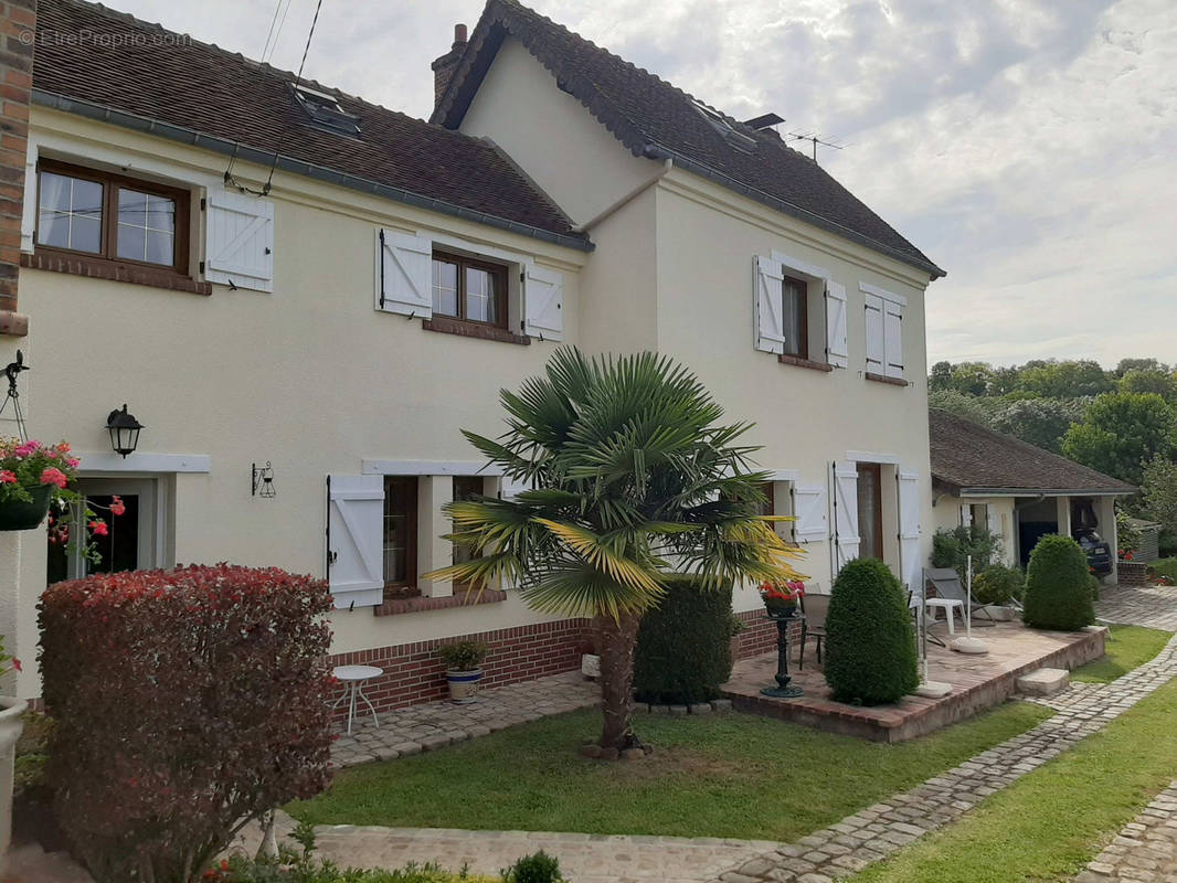 Maison à BEAUVAIS