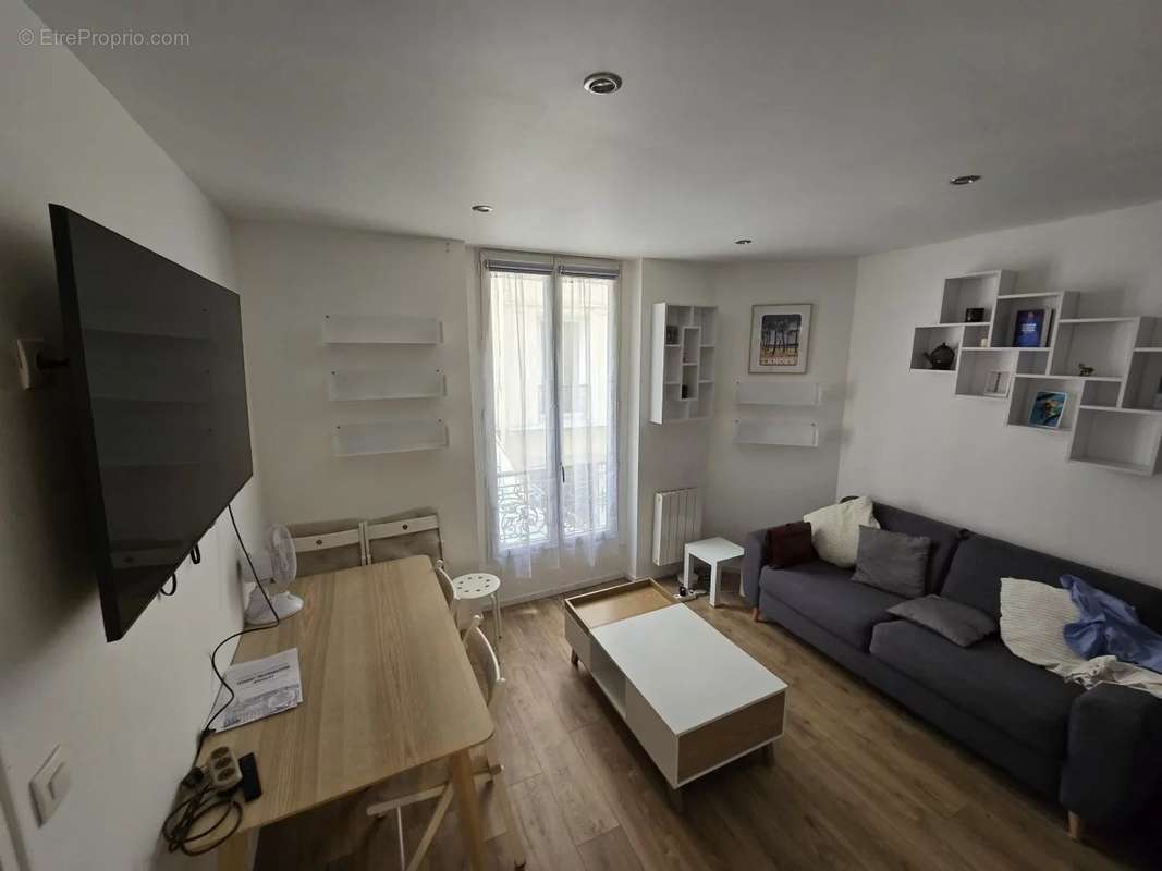 Appartement à PARIS-18E