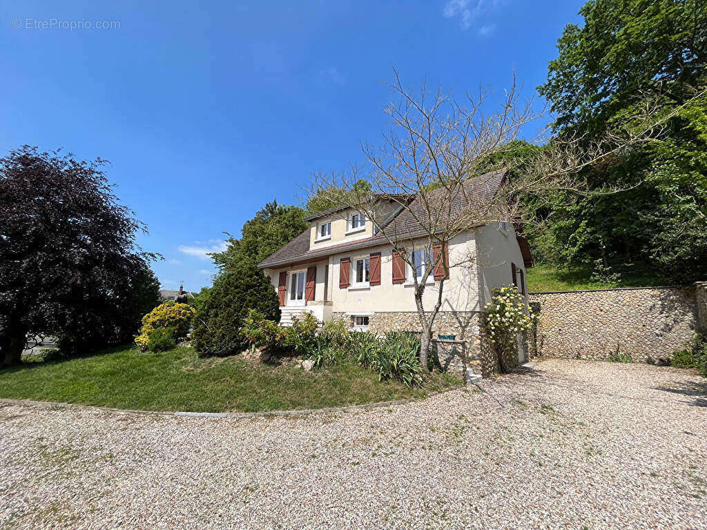 Maison à BEAUMONT-LE-ROGER