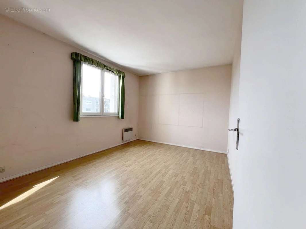 Appartement à CHENNEVIERES-SUR-MARNE