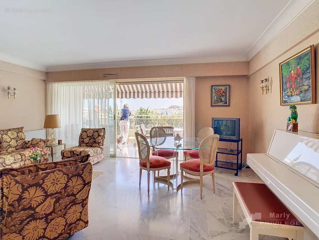 Appartement à CANNES