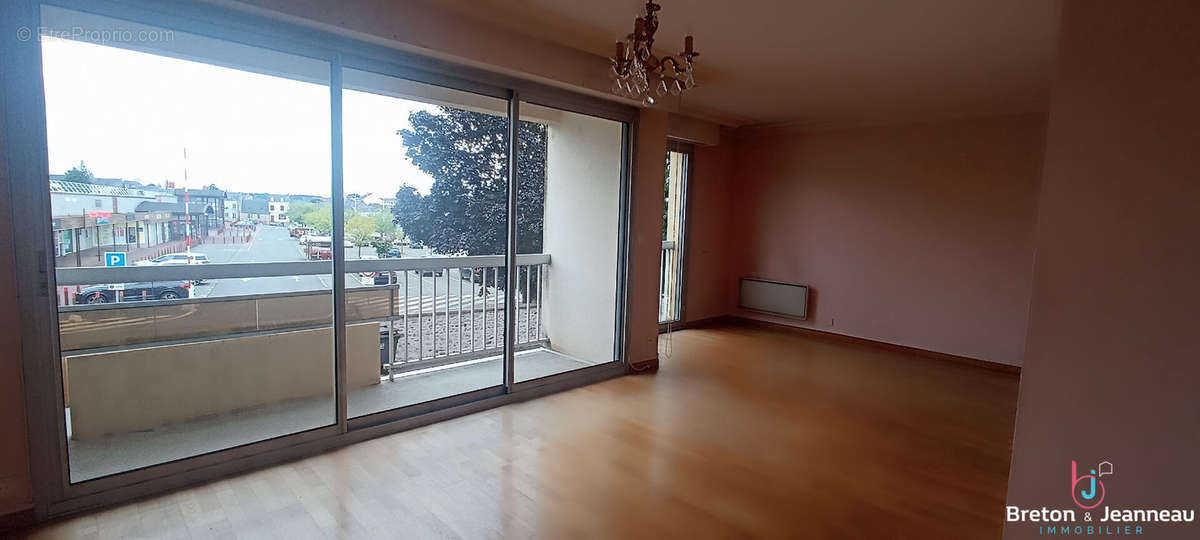 Appartement à LAVAL