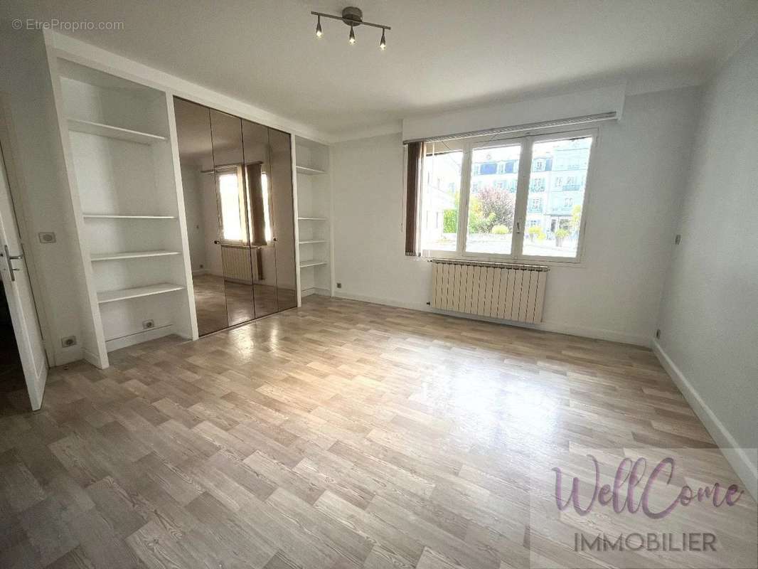 Appartement à AIX-LES-BAINS