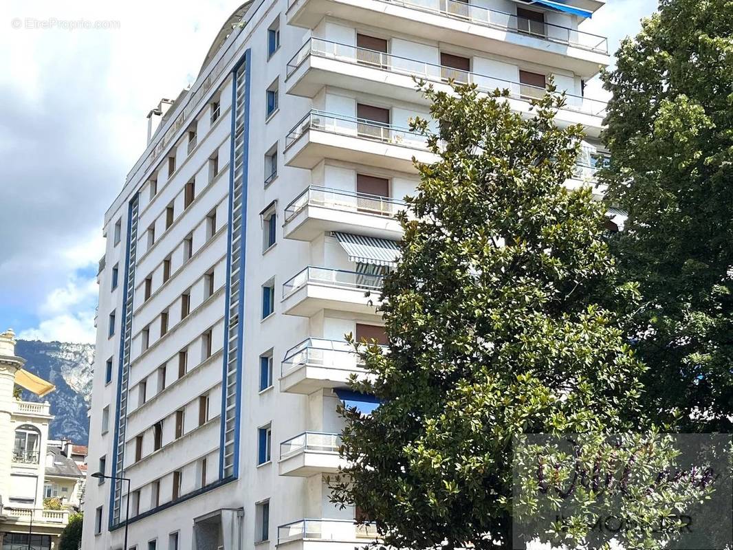 Appartement à AIX-LES-BAINS