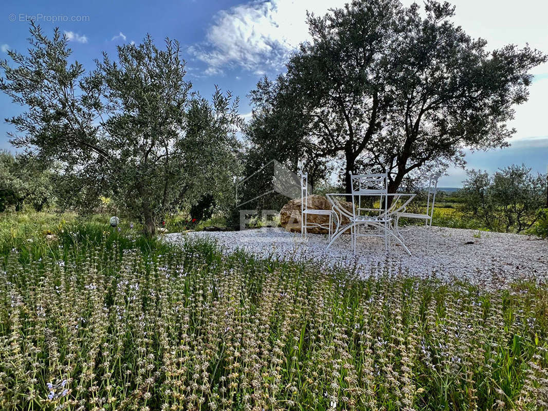 Maison à MAZAN