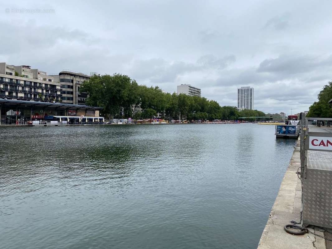 Appartement à PARIS-19E