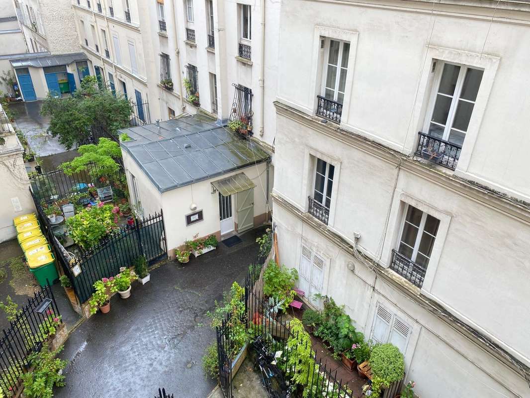 Appartement à PARIS-19E