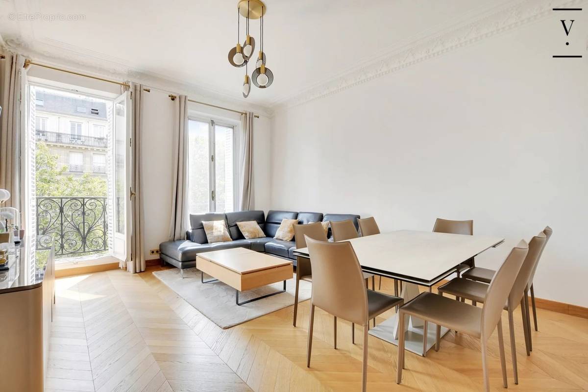 Appartement à PARIS-6E