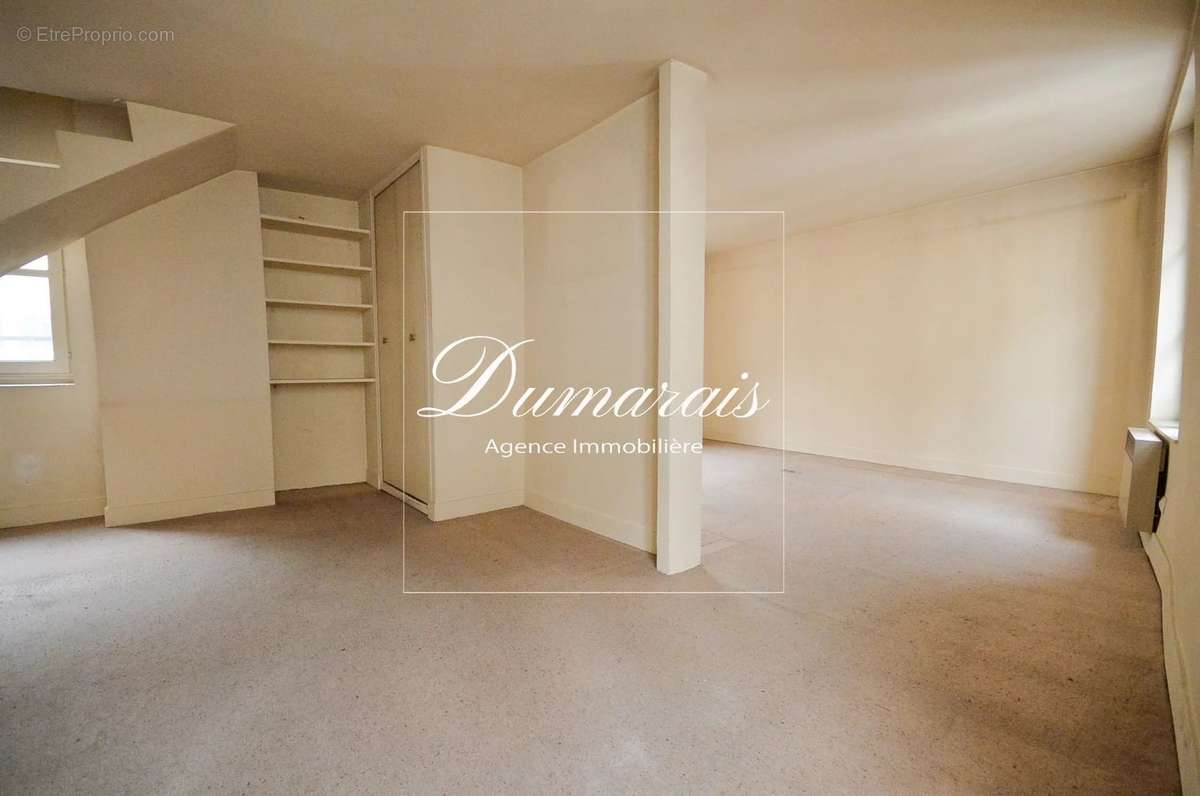 Appartement à PARIS-4E