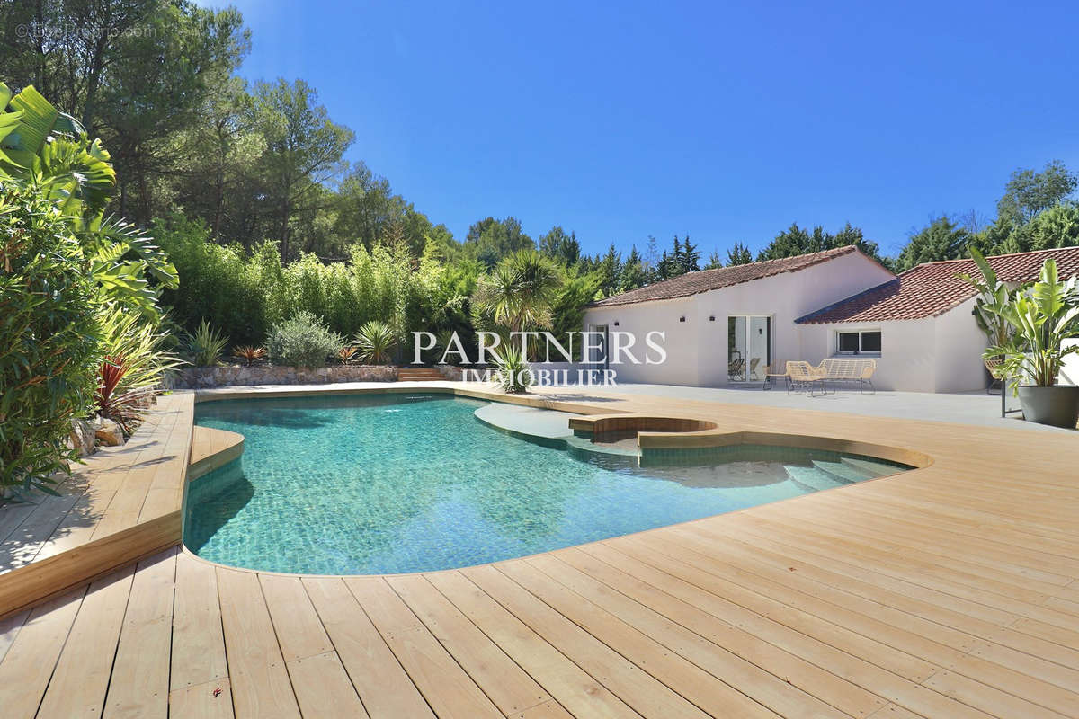 Maison à AIX-EN-PROVENCE