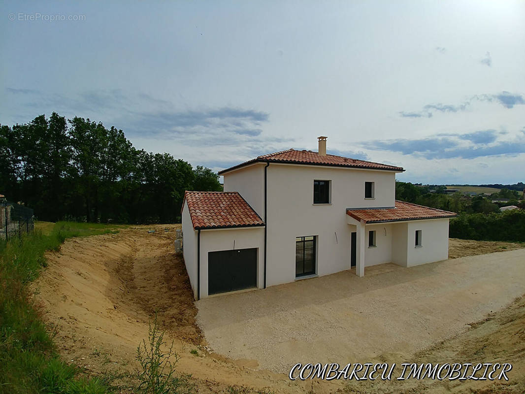 Maison à VAISSAC