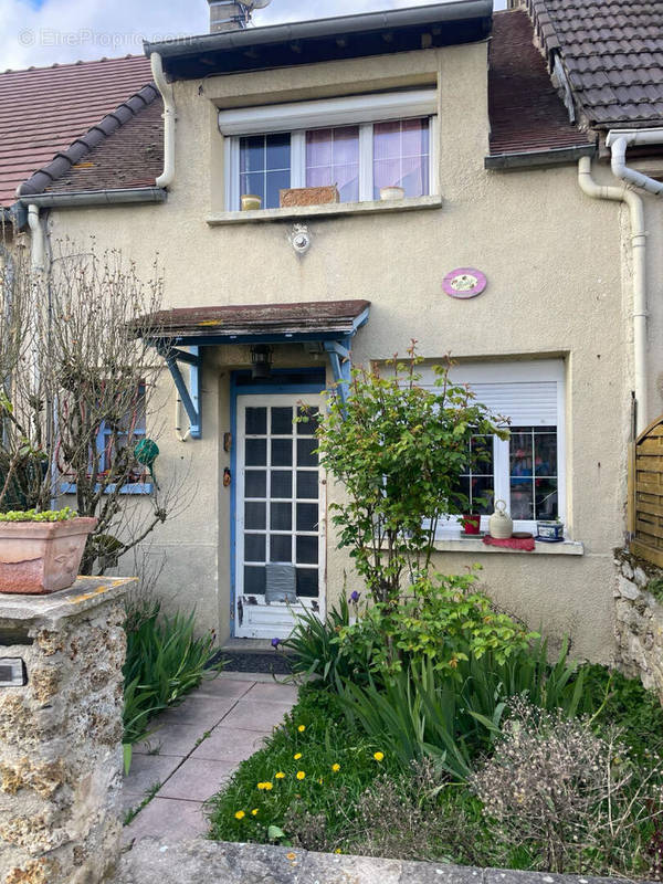 Maison à CONDE-EN-BRIE