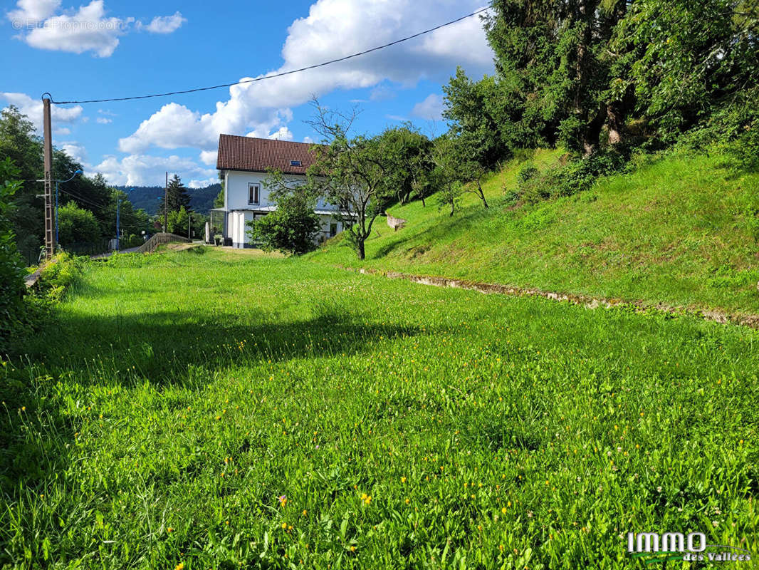 Terrain à ELOYES