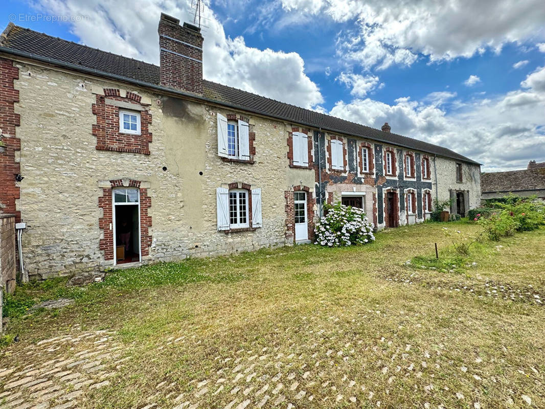 Maison à CHAUMONT-EN-VEXIN