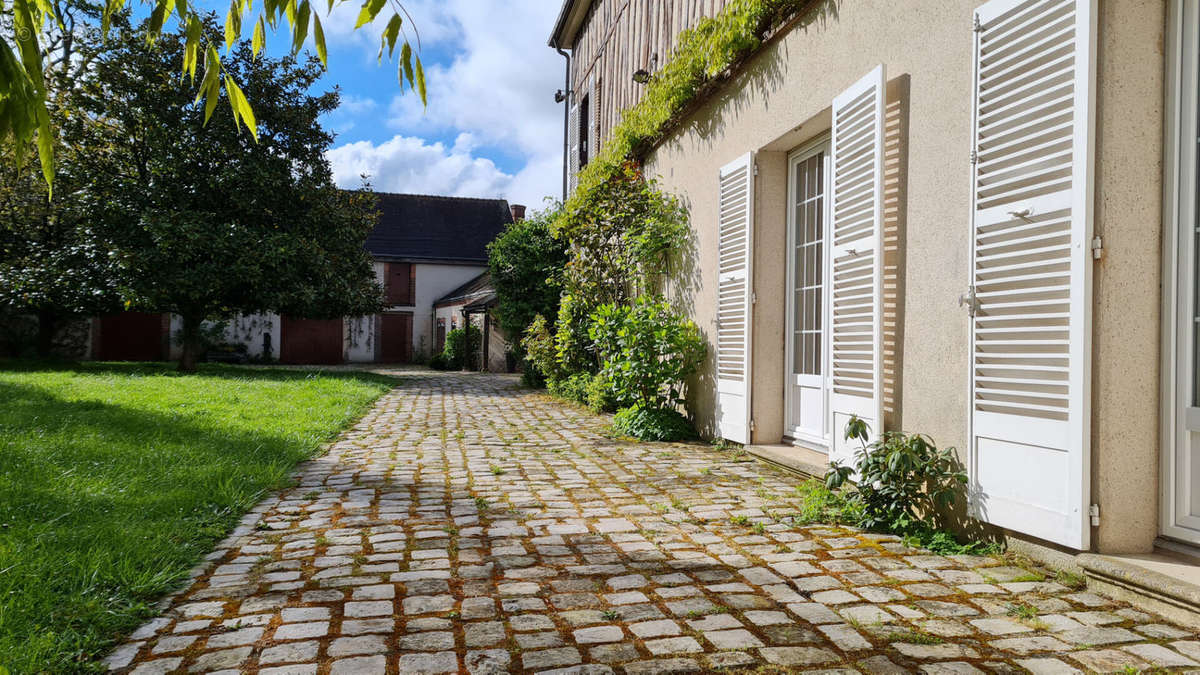 Maison à MAINTENON