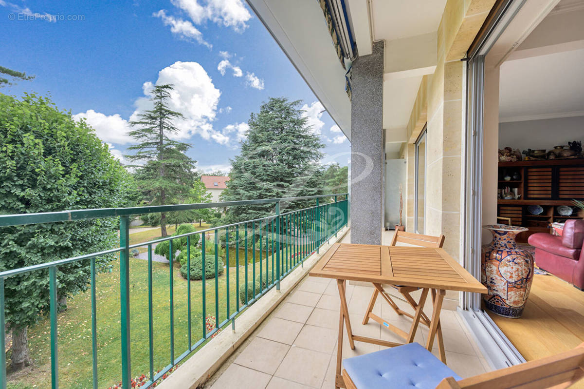 Appartement à MAISONS-LAFFITTE