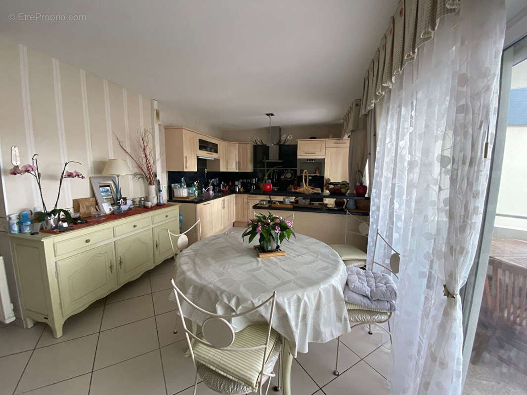 Appartement à OUISTREHAM