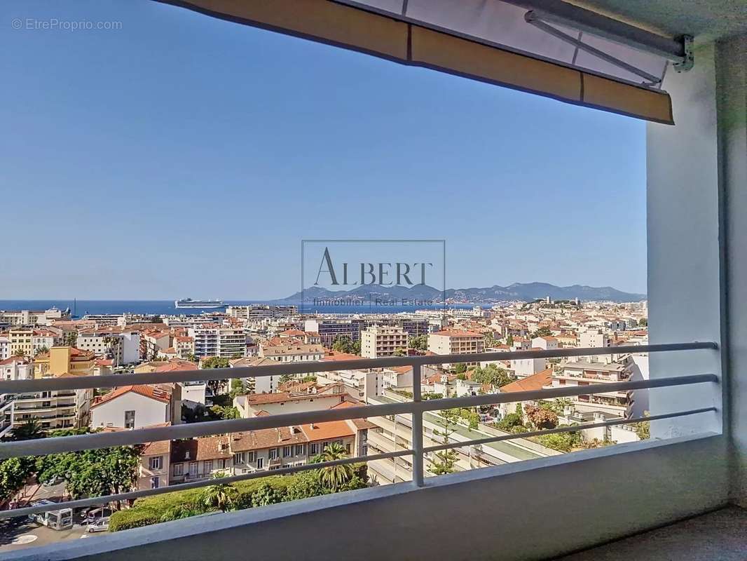 Appartement à CANNES