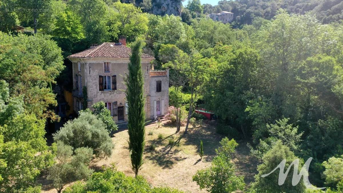 Maison à BARJOLS