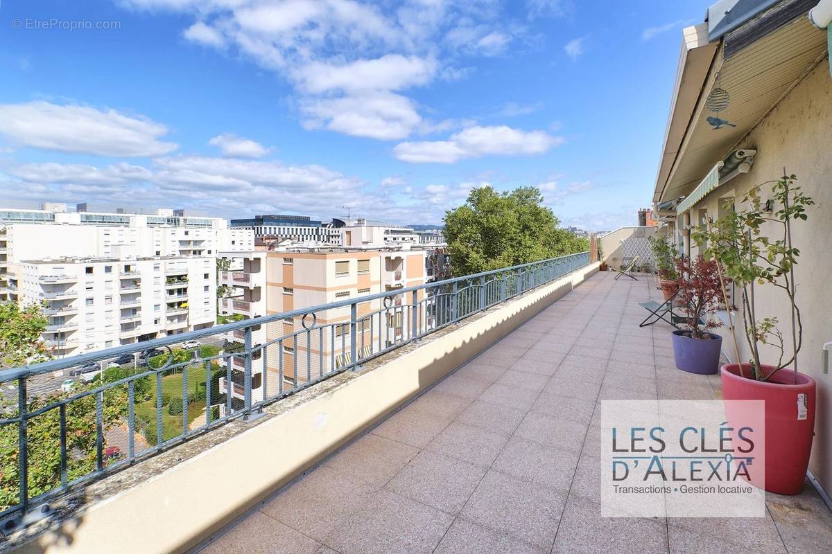 Appartement à LYON-6E