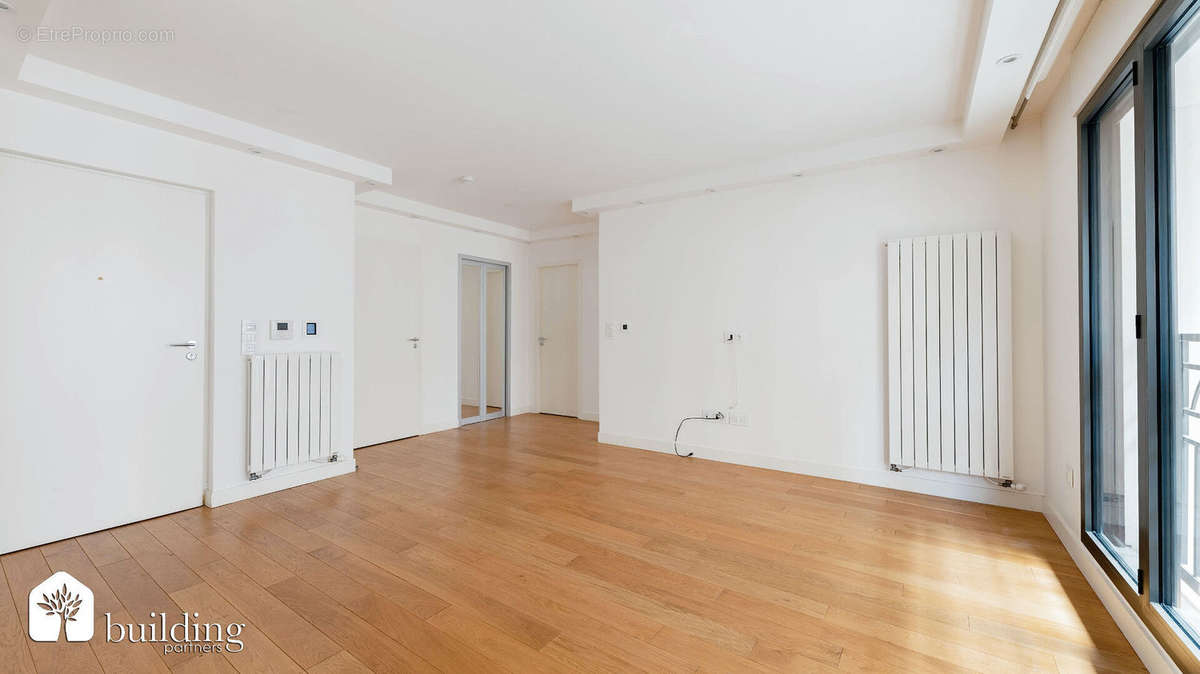 Appartement à LEVALLOIS-PERRET