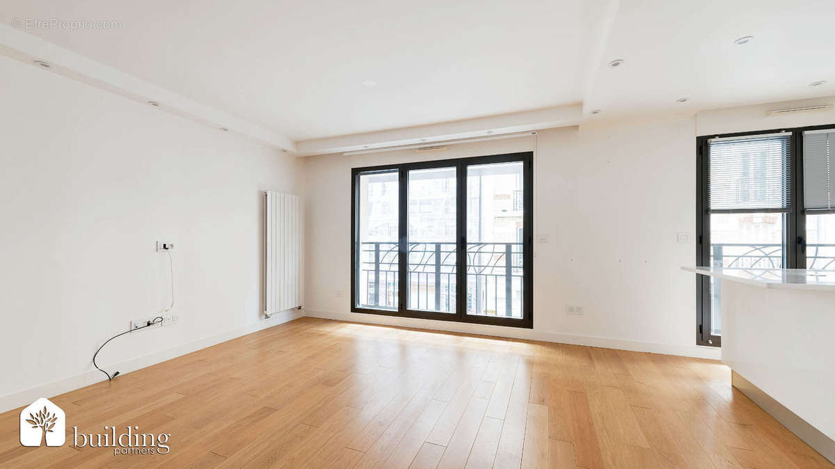 Appartement à LEVALLOIS-PERRET