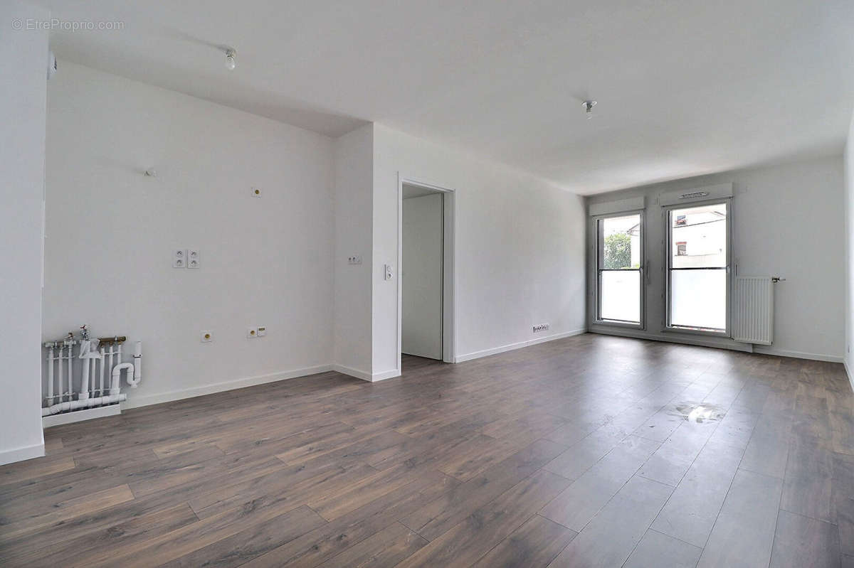 Appartement à AUBERVILLIERS