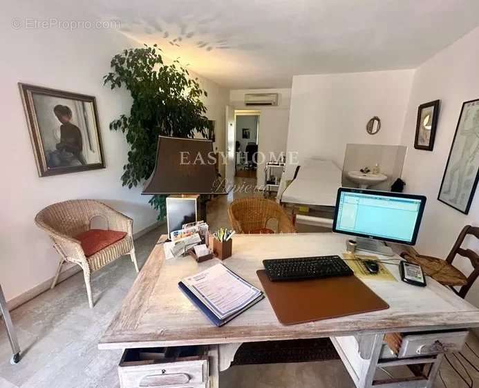 Appartement à MOUGINS