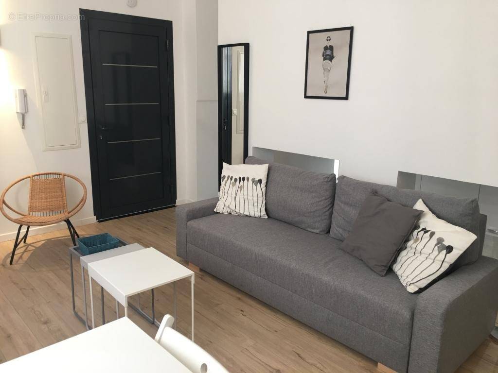 Appartement à MARSEILLE-5E