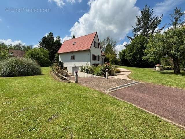 Maison à TOURNAN-EN-BRIE