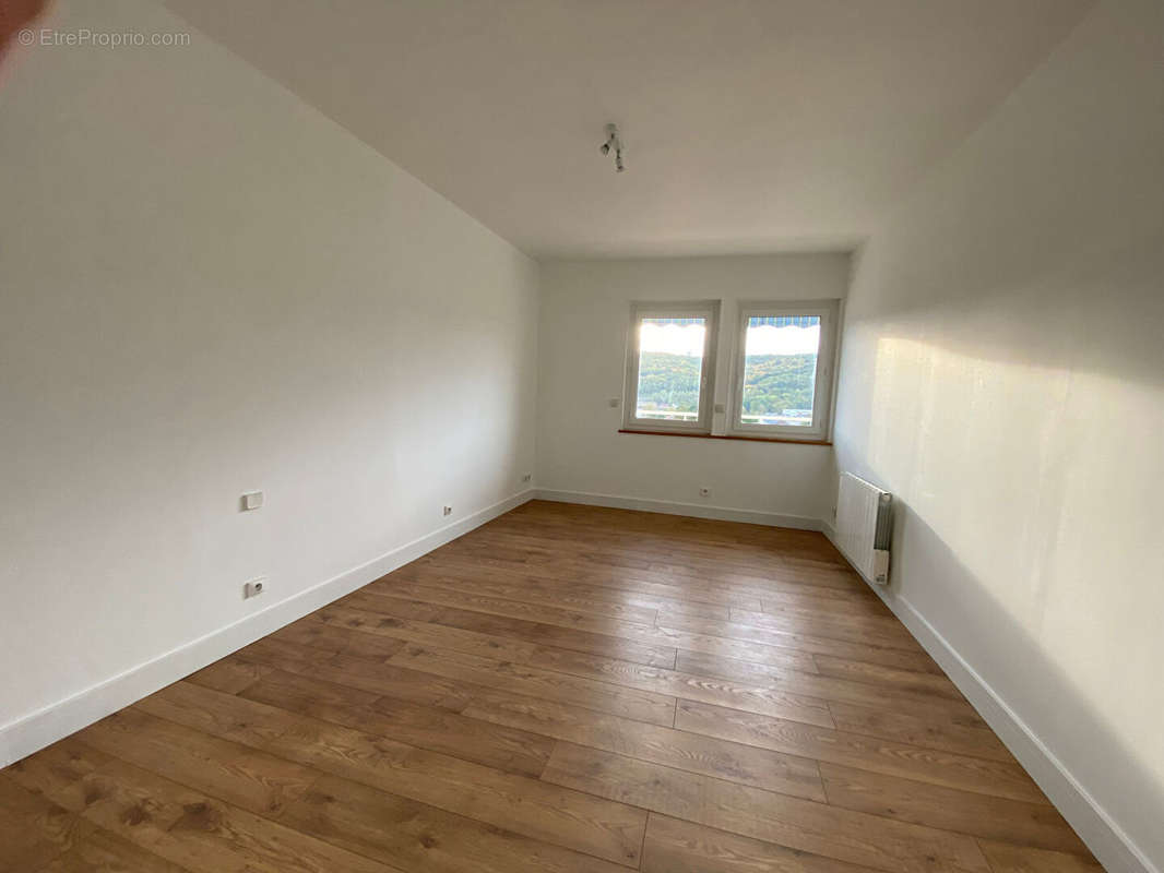 Appartement à DEVILLE-LES-ROUEN