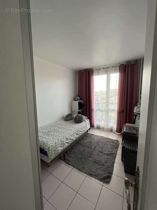 Appartement a louer asnieres-sur-seine - 4 pièce(s) - 70 m2 - Surfyn