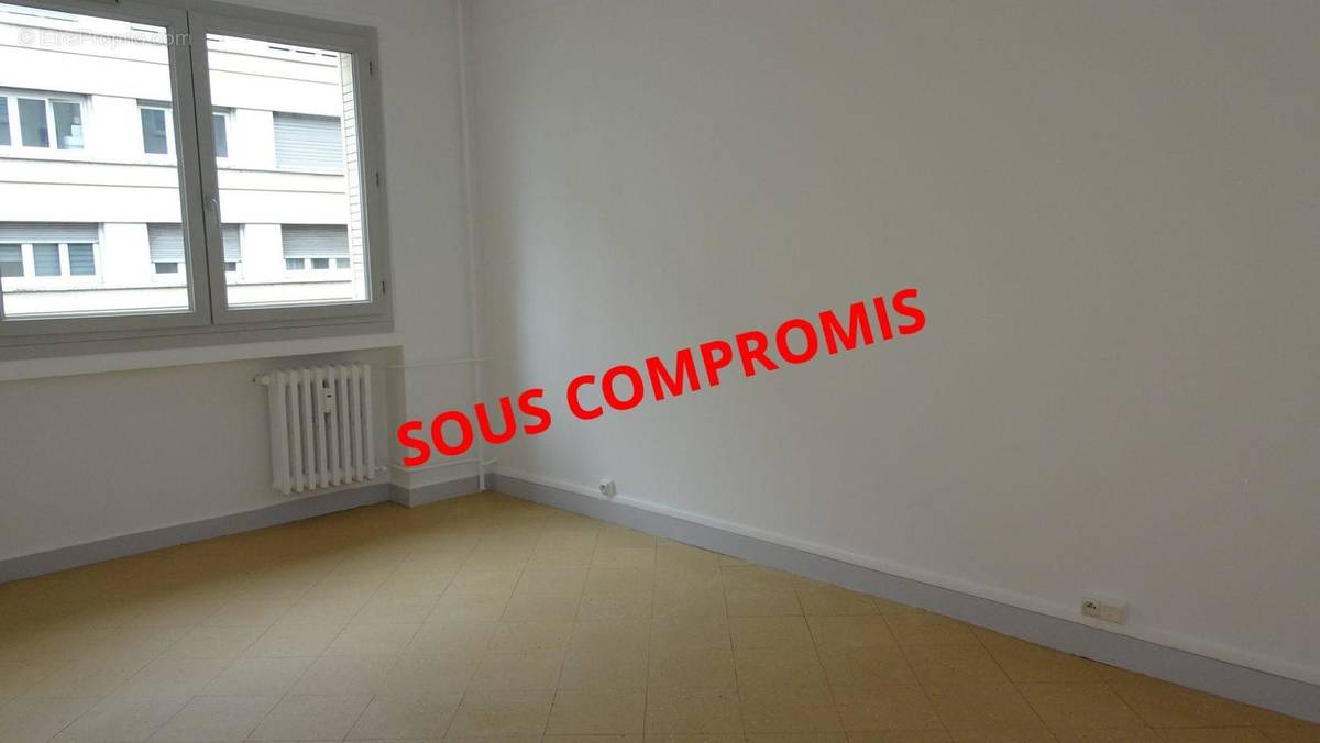 Appartement à SAINT-ETIENNE