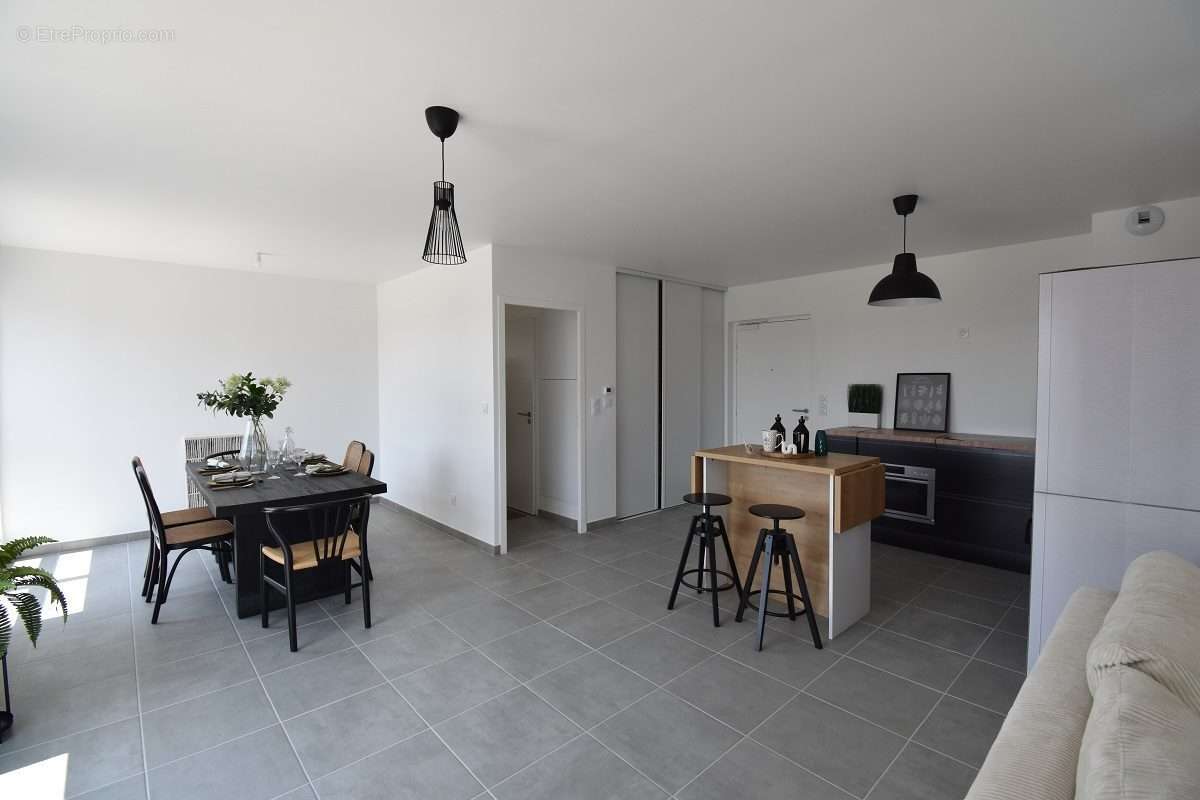 Appartement à BORDEAUX