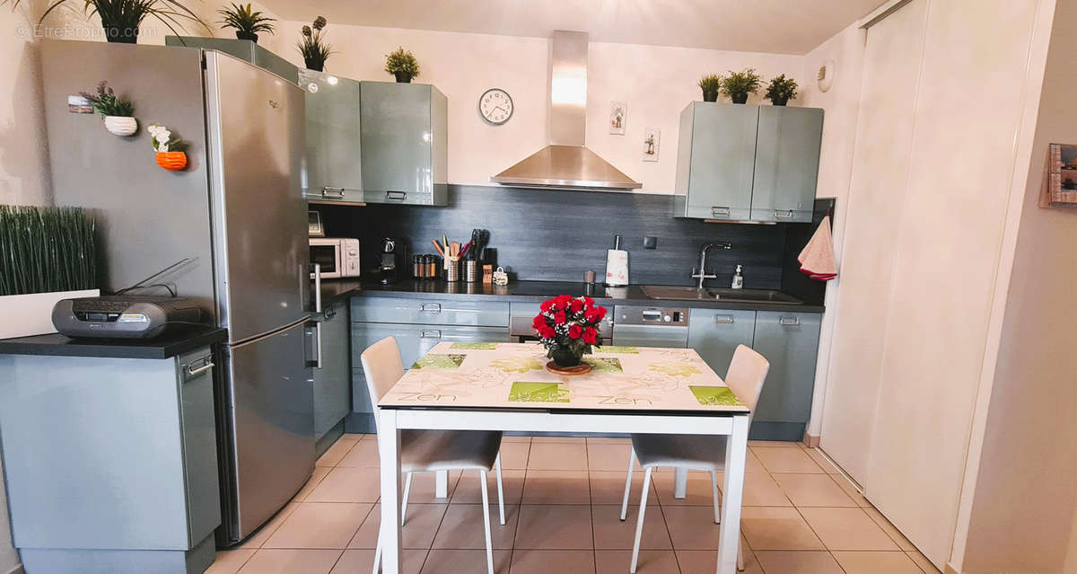 Appartement à JUVIGNAC