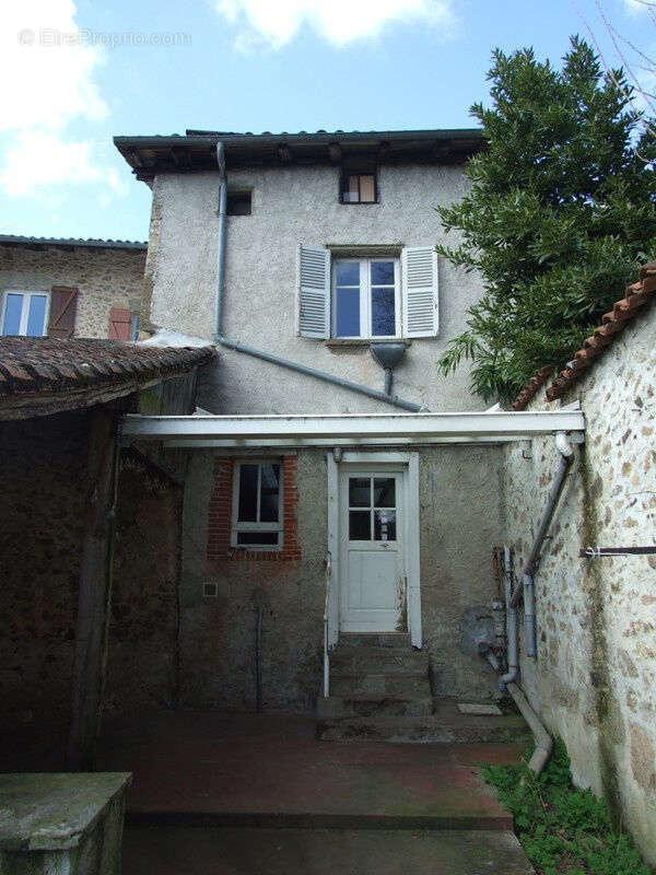 Maison à ROCHECHOUART