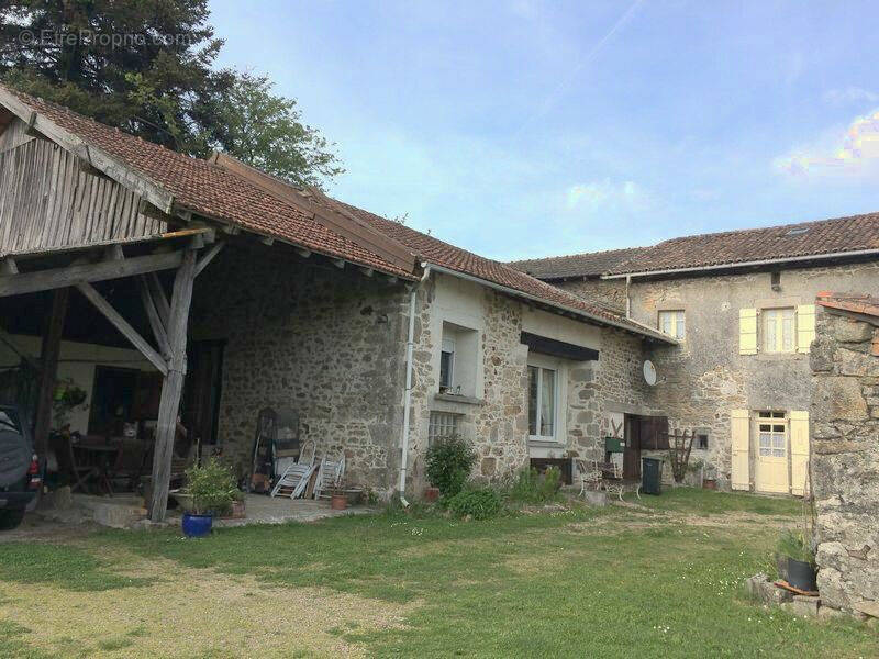 Maison à SAINT-MATHIEU