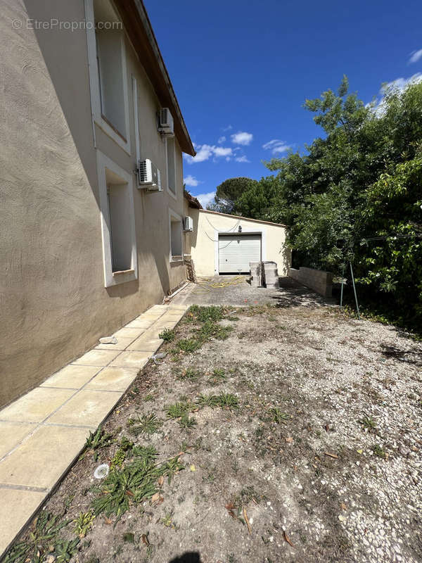 Maison à NIMES