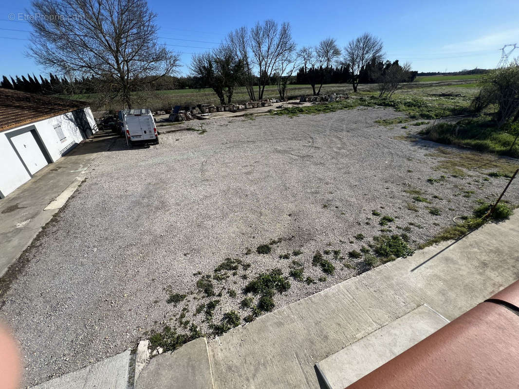 Parking à NIMES