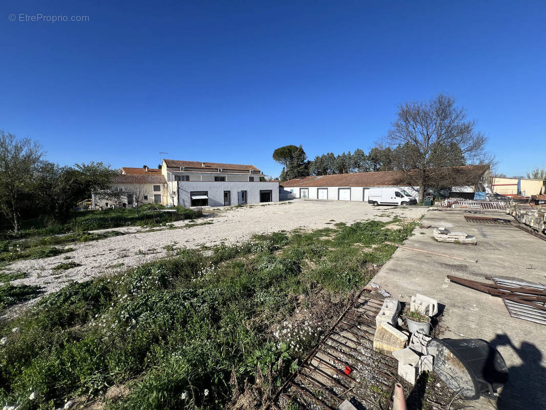 Parking à NIMES