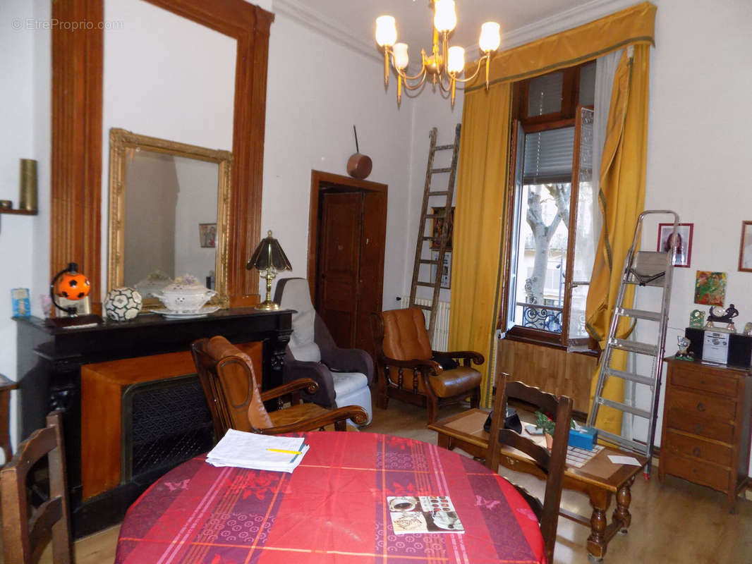 Appartement à NIMES