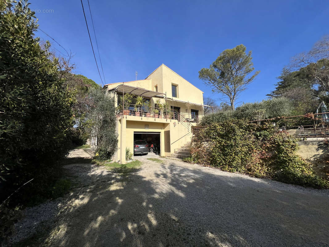 Maison à NIMES