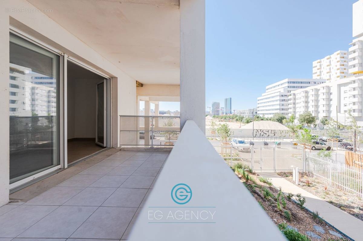 Appartement à MARSEILLE-15E