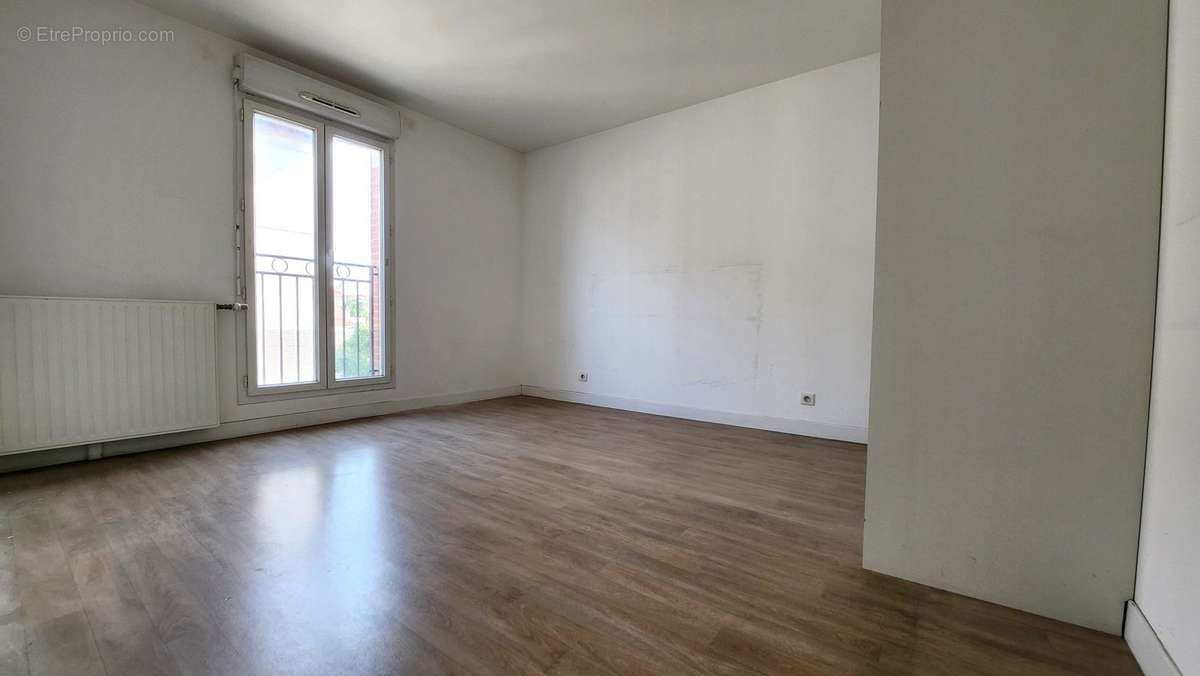 Appartement à MAISONS-ALFORT