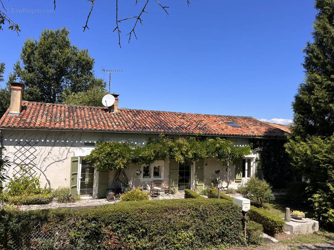 Maison à VERTEILLAC