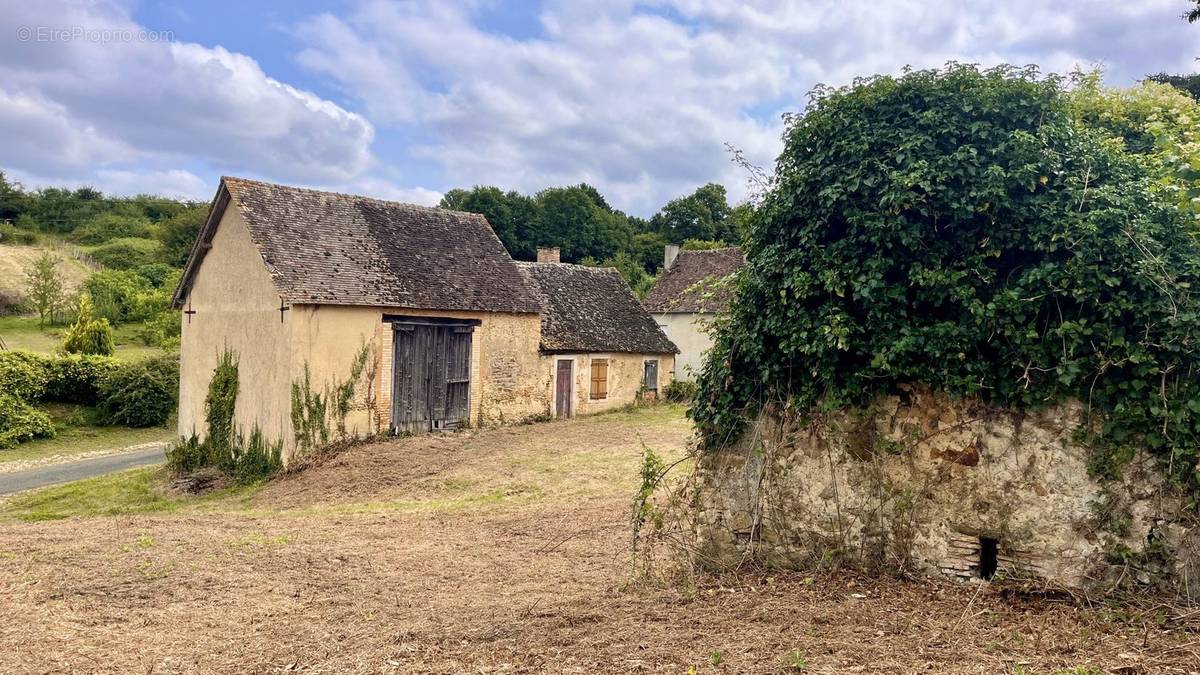 Maison à BONNETABLE