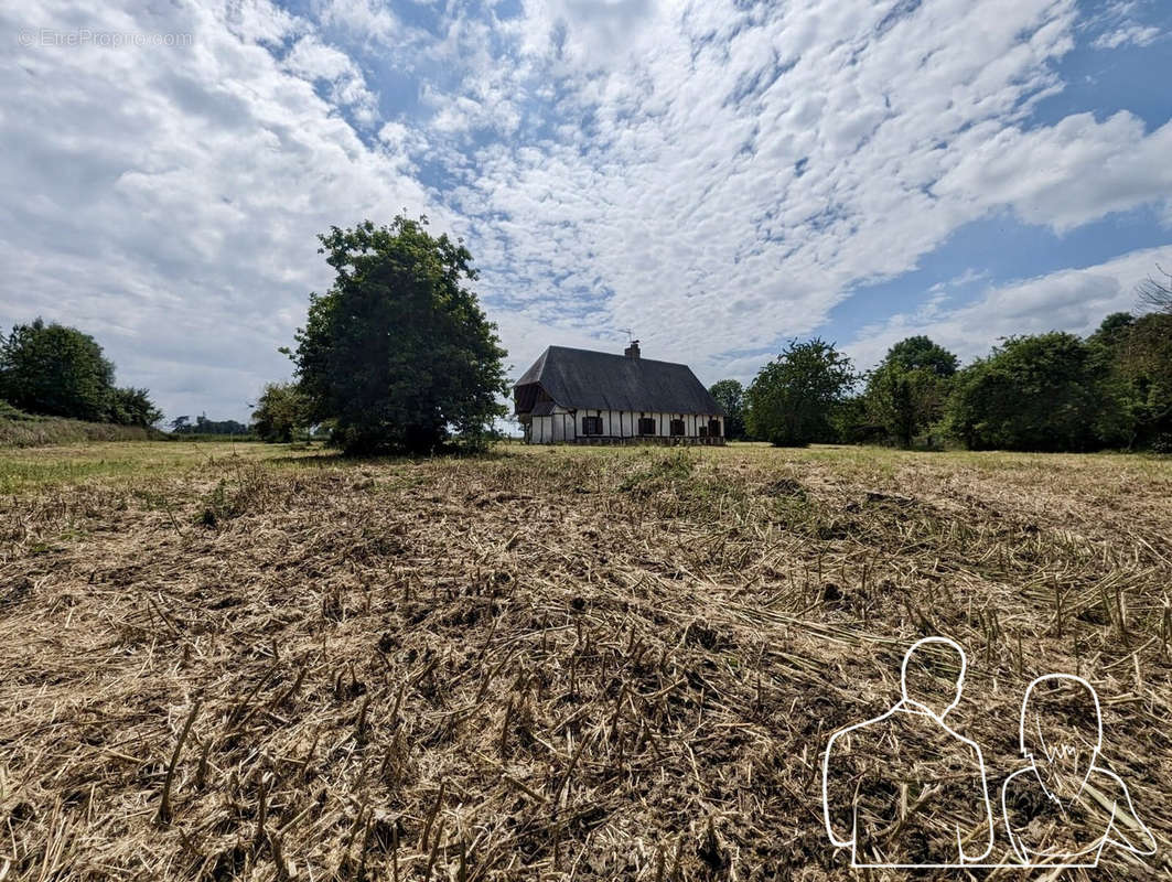 LONGERE NORMANDE PROCHE BOURNEVILLE - JOUEN IMMOBILIER - Maison à ETREVILLE