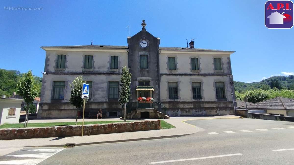 Maison à LA BASTIDE-DE-SEROU