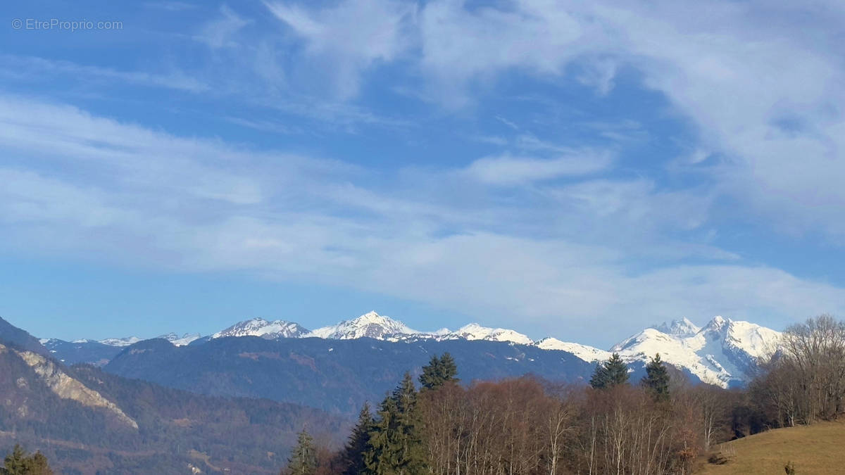 Terrain à MONT-SAXONNEX